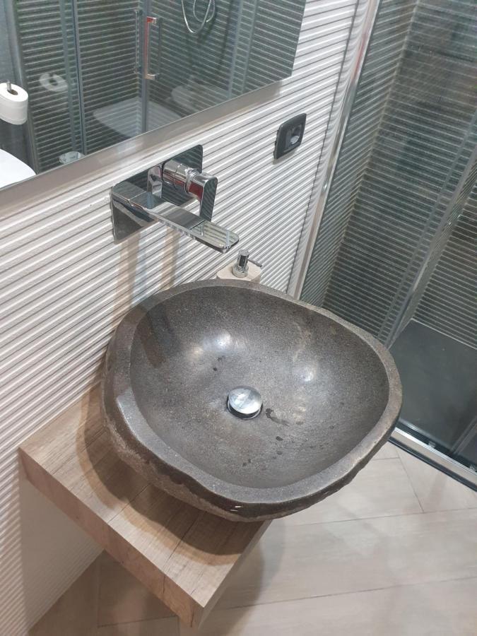ナポリ Dimora Costantino Bed & Breakfast エクステリア 写真