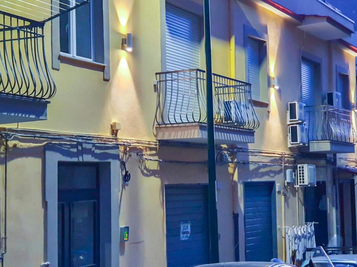 ナポリ Dimora Costantino Bed & Breakfast エクステリア 写真
