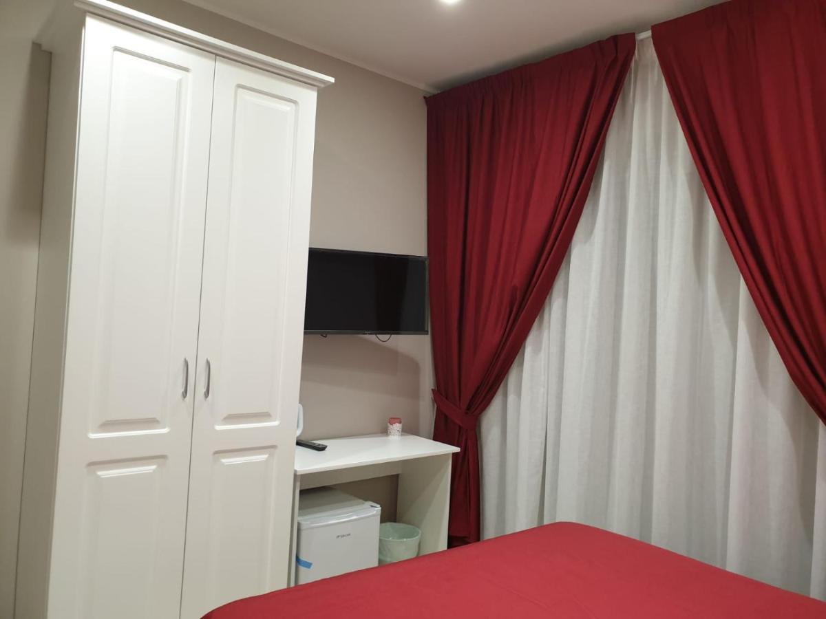 ナポリ Dimora Costantino Bed & Breakfast エクステリア 写真